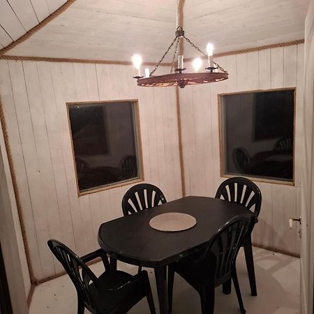 Gula Huset Villa Perstorp Eksteriør bilde